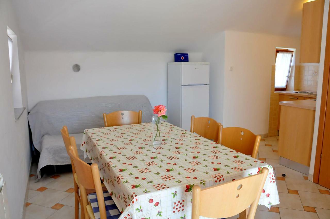 Apartments Toic Црес Экстерьер фото