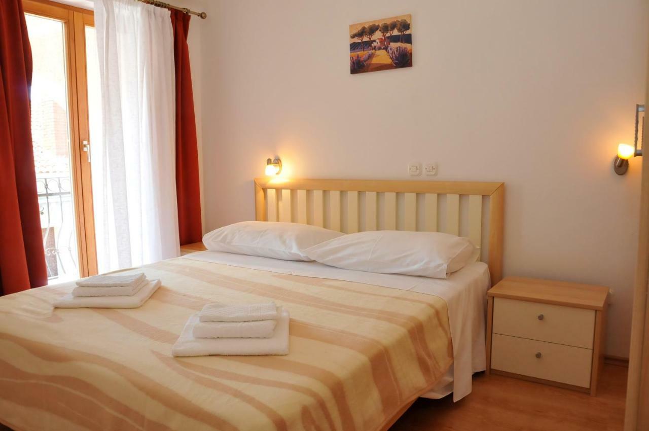 Apartments Toic Црес Экстерьер фото